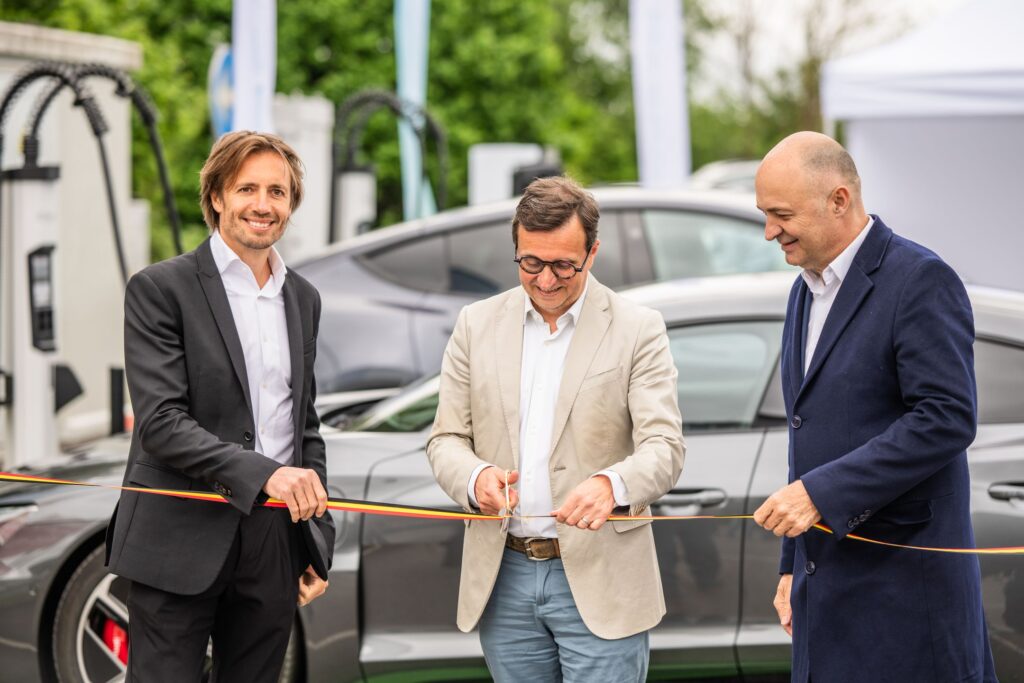 inauguration de station de recharge électrique en Belgique
